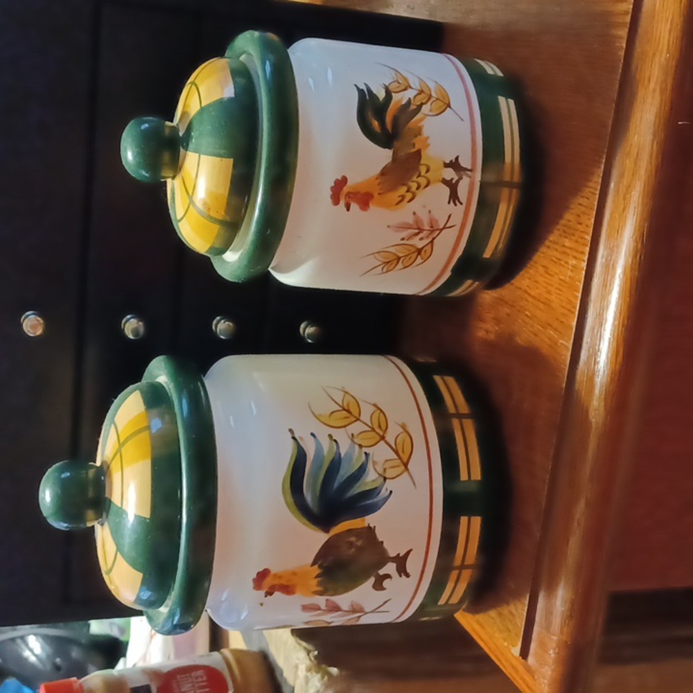 2 Rooster Cansters BELLA Casa Tm By Ganz